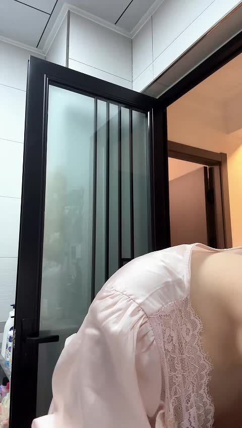 小妍__2025-05-16